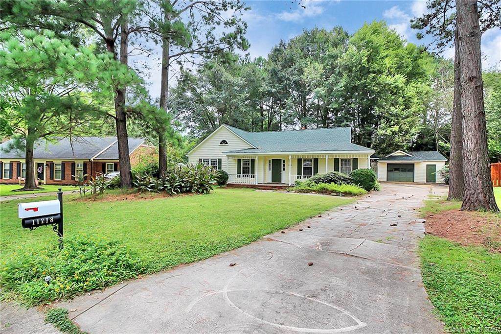 11718 Fernhurst Lane - Photo 1