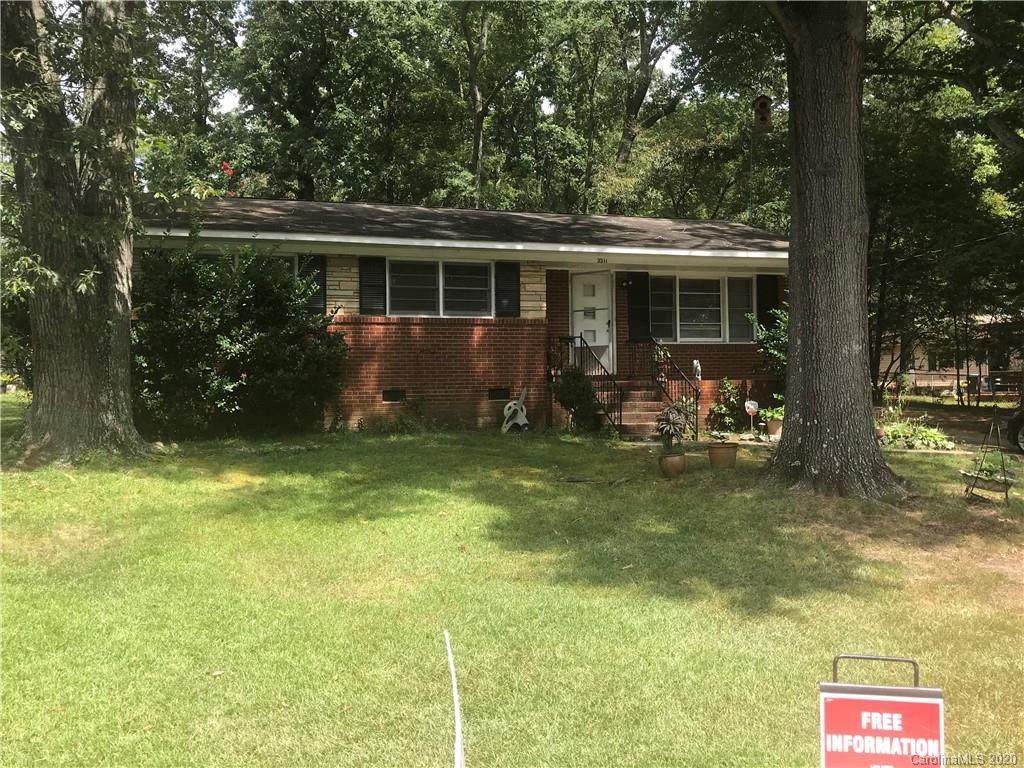 2211 Maplecrest Drive - Photo 1