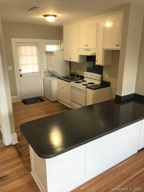 221 Oakland Street - Photo 1