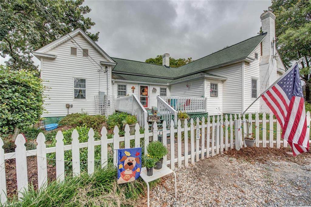 2020 Biggers Lake Road - Photo 1
