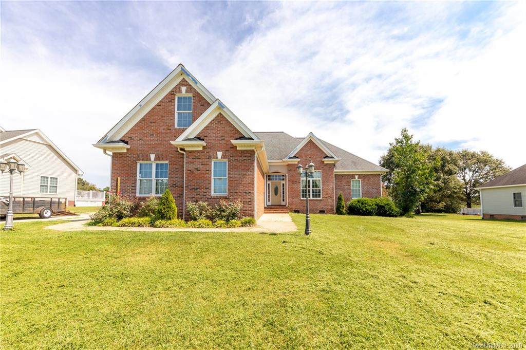 113 Stonecrest Road - Photo 1