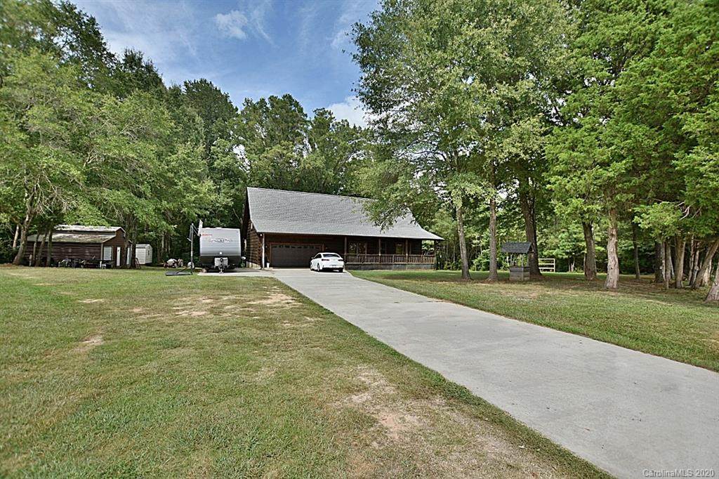 1142 Hall Spencer Road - Photo 1