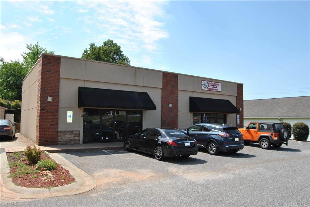 318 Gold Street - Photo 1