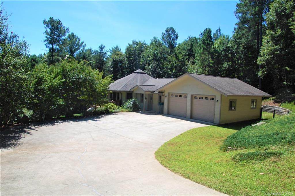 212 Ridge Top Drive - Photo 1