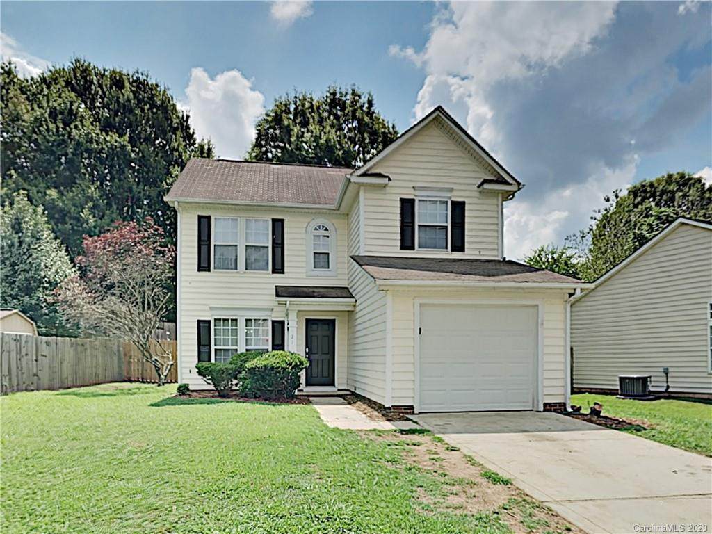 9210 Amy Drive - Photo 1