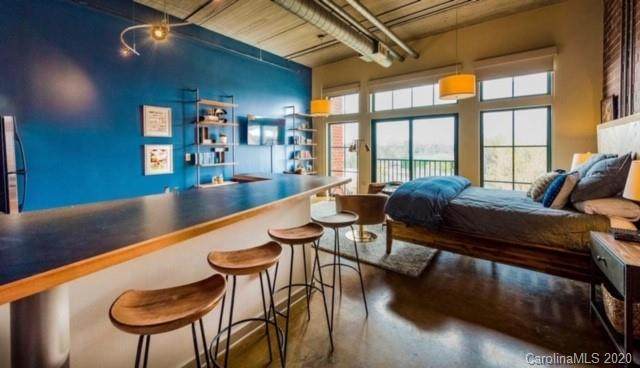 626 Graham Street - Photo 1
