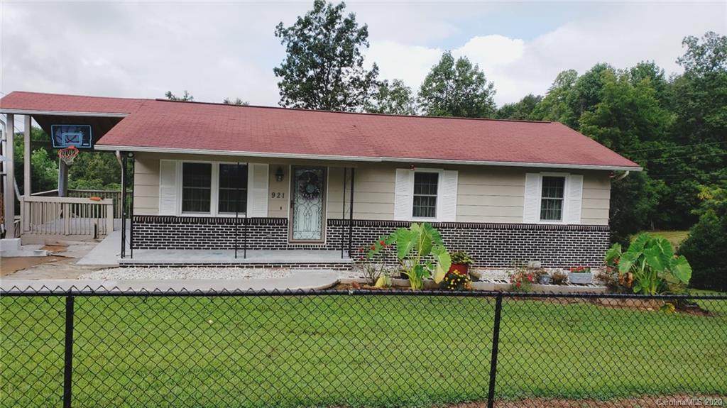 921 Gaddy Road - Photo 1