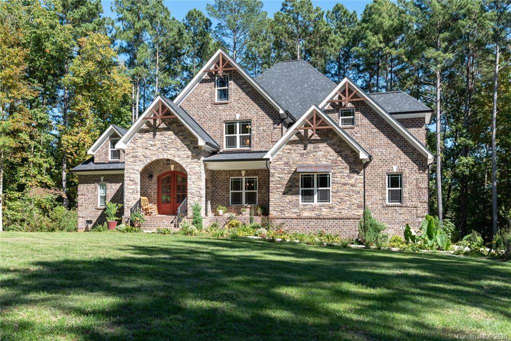 5445 Bridgewater Drive - Photo 1