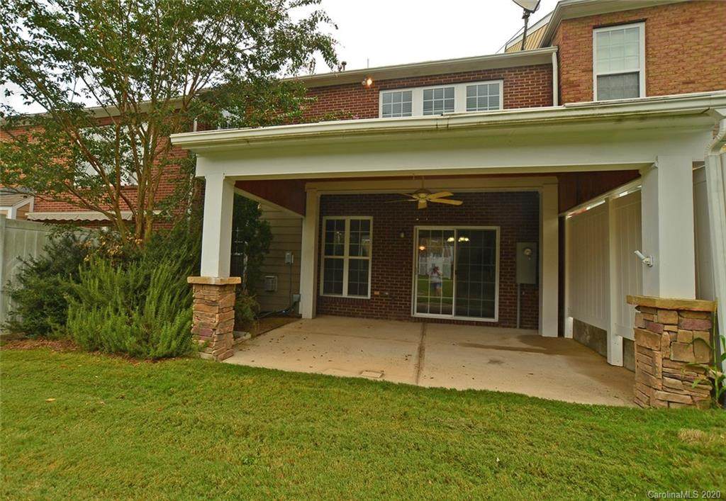 16835 Dunaverty Place - Photo 1