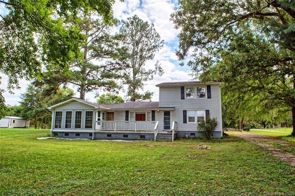 2718 Camp Creek Road - Photo 1