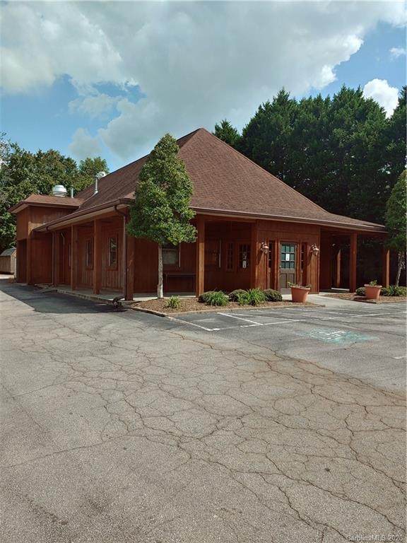 1701 Main Street - Photo 1