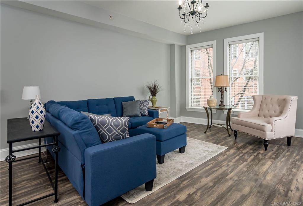 718 Trade Street - Photo 1