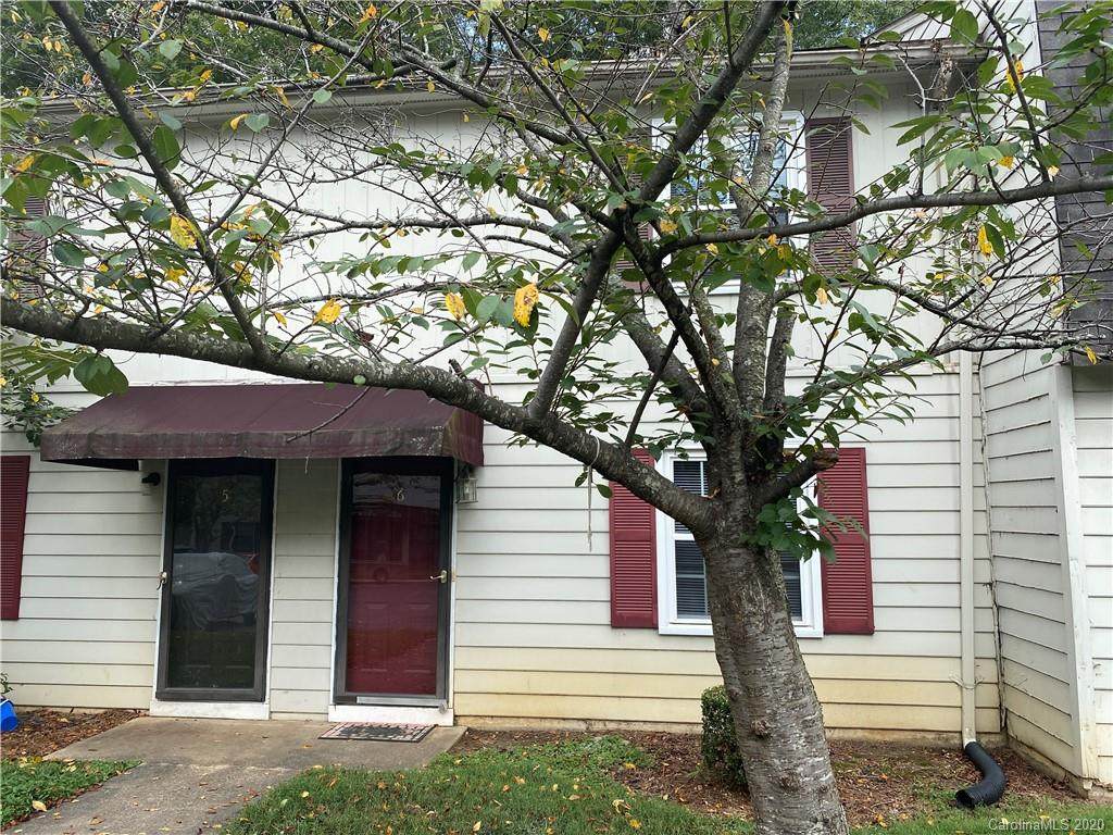 2224 Yorkhills Drive - Photo 1