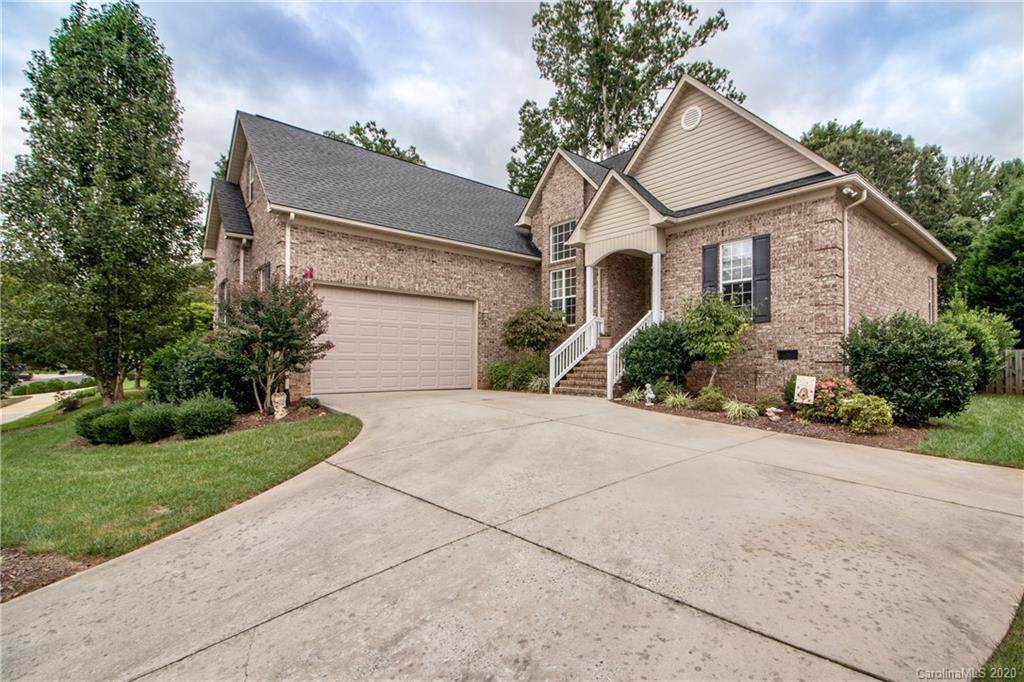 350 River Birch Circle - Photo 1