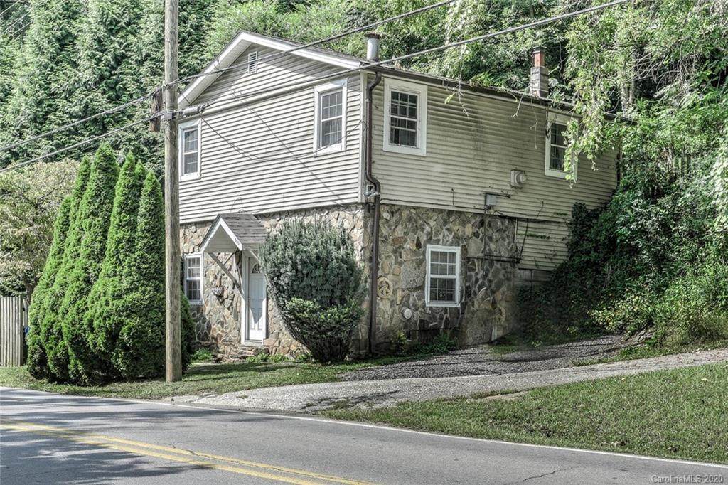 300 New Haw Creek Road - Photo 1