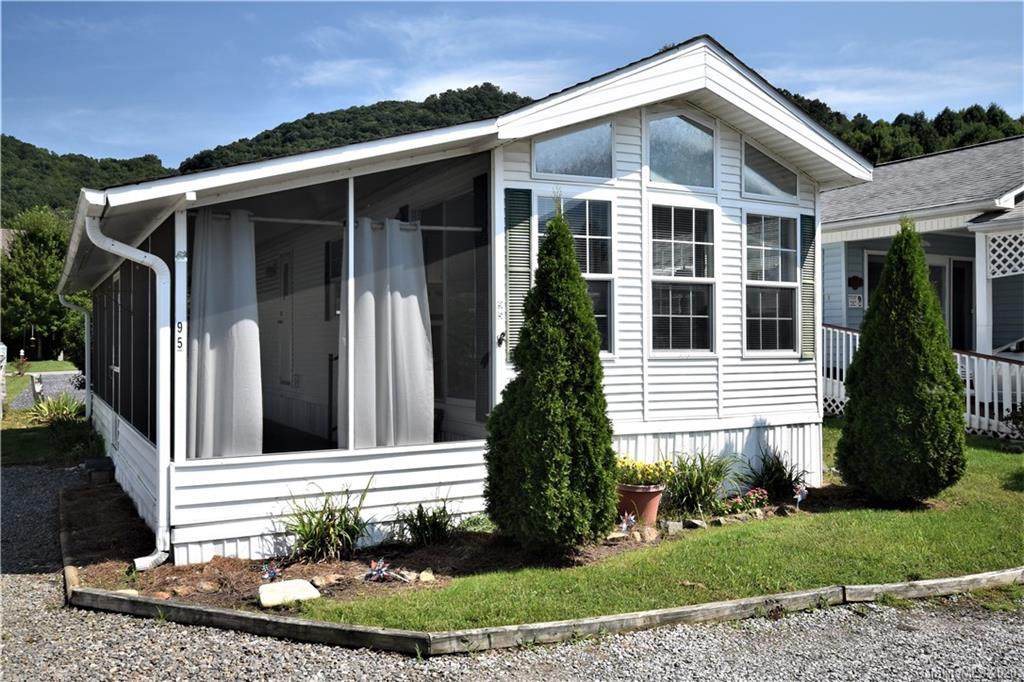 95 Strollers Lane - Photo 1