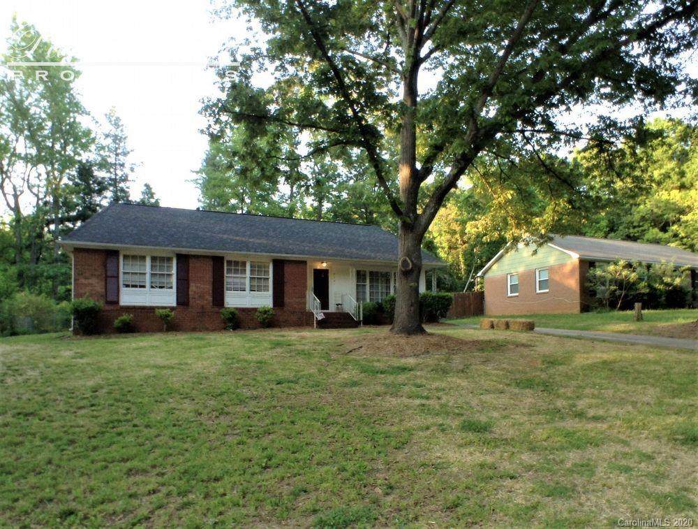 5221 Delivau Drive - Photo 1