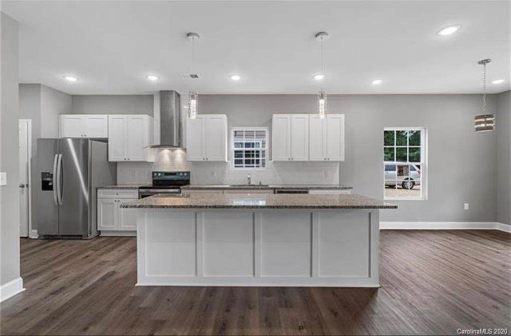 635 Stillgreen Lane - Photo 1