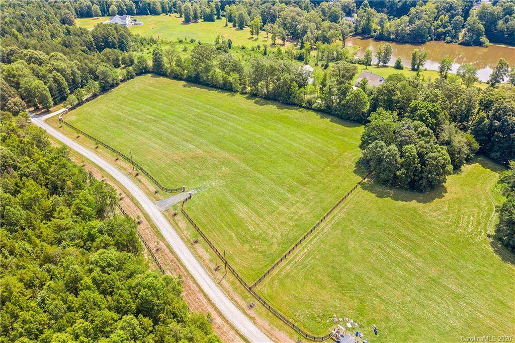 00 Akinbac Road - Photo 1