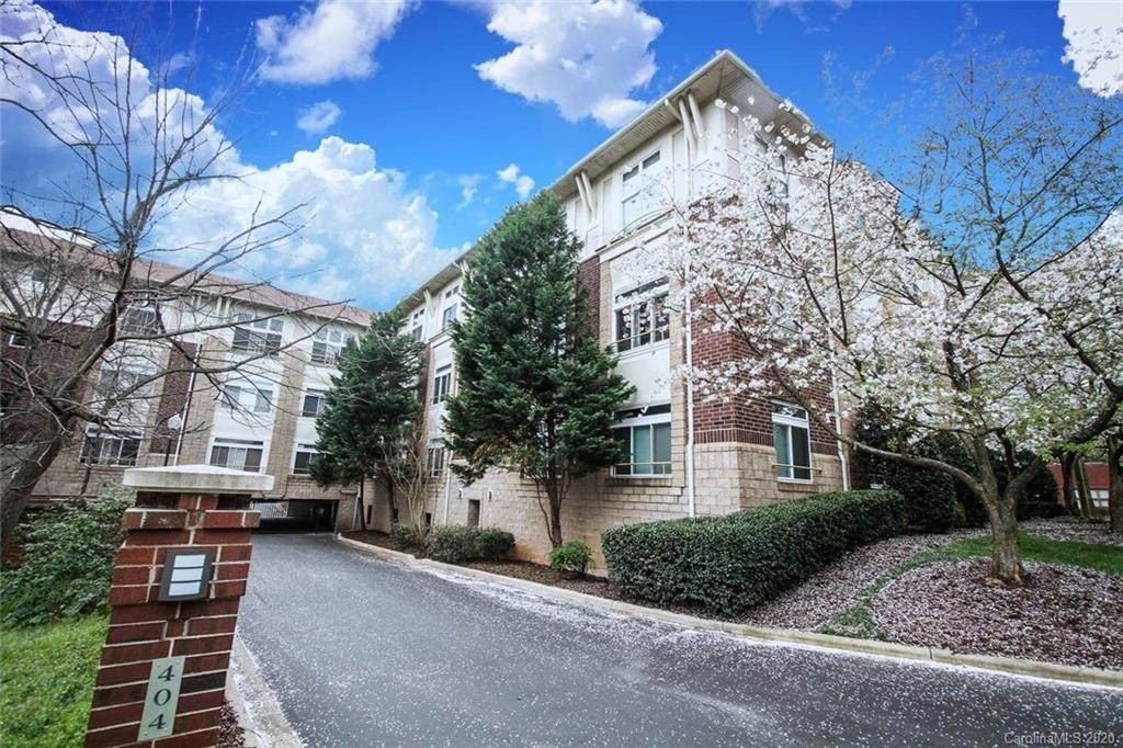 404 Laurel Avenue - Photo 1