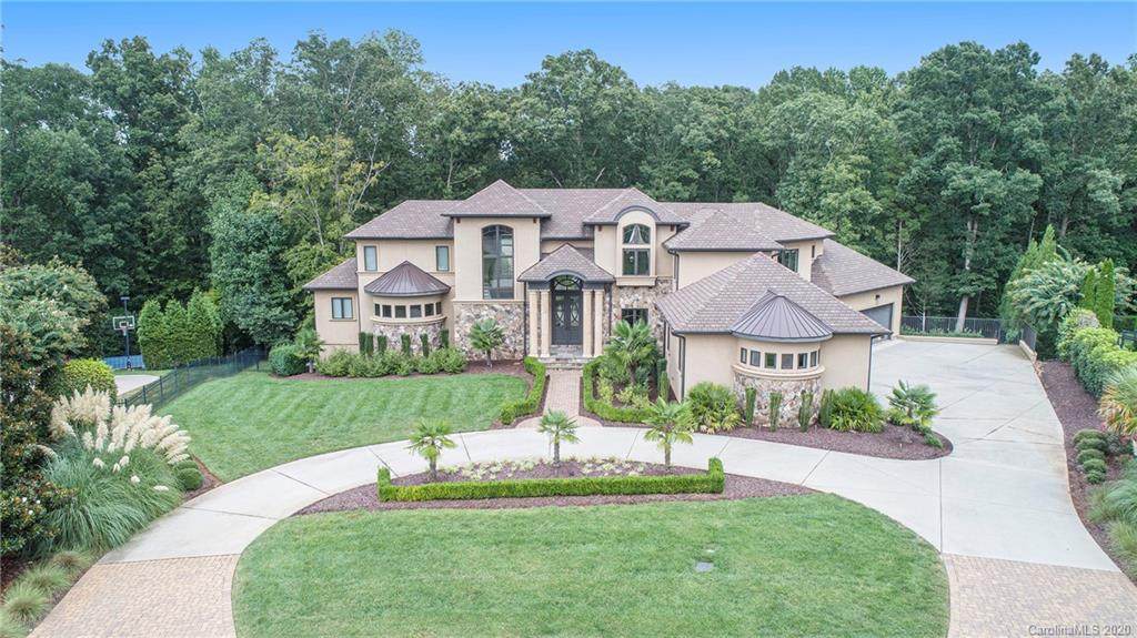 8021 Wicklow Hall Drive - Photo 1