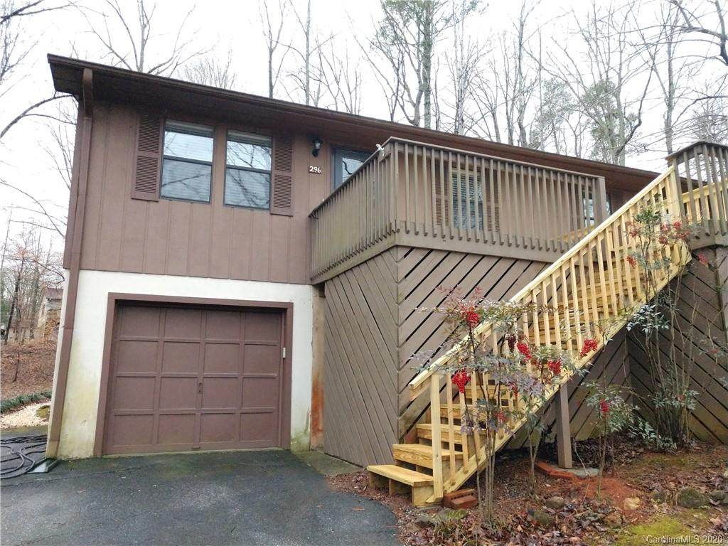 296 Windwood Drive - Photo 1