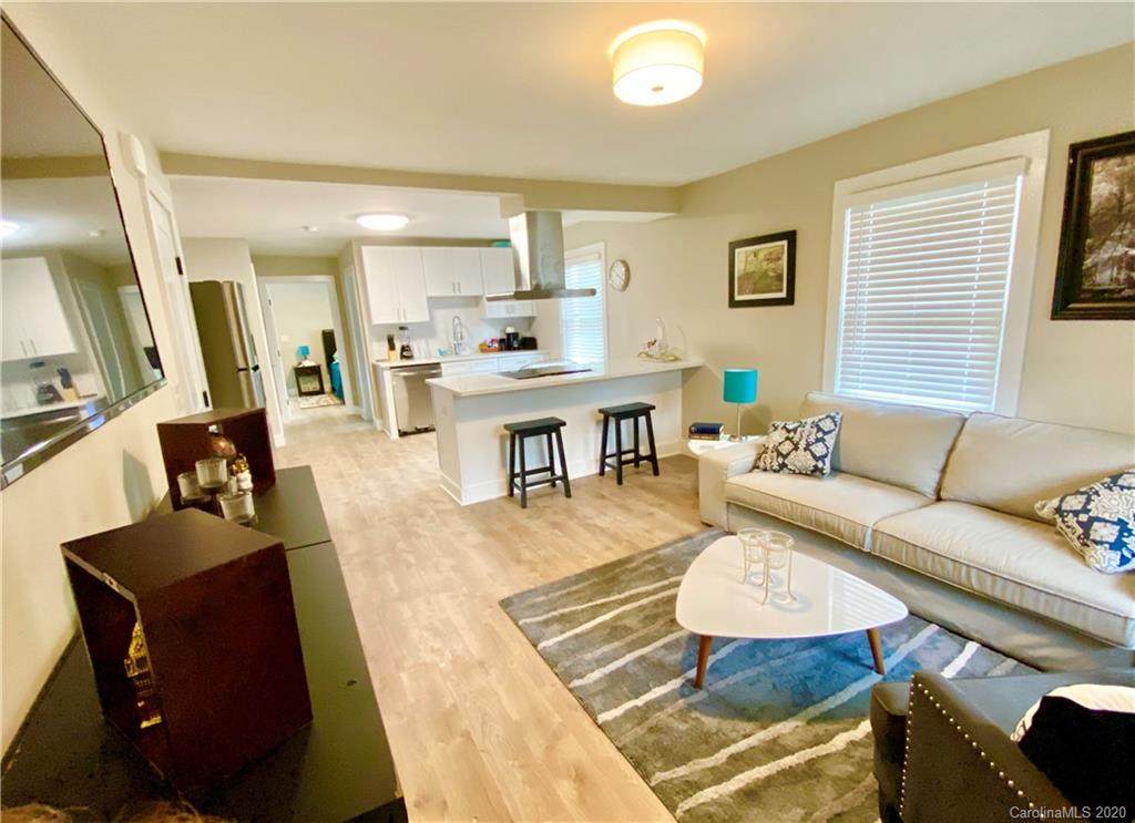 1121 Myers Street - Photo 1
