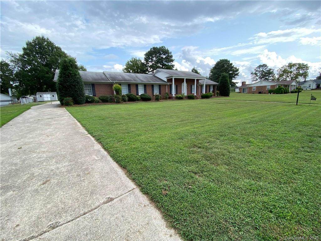 522 Wright Avenue - Photo 1