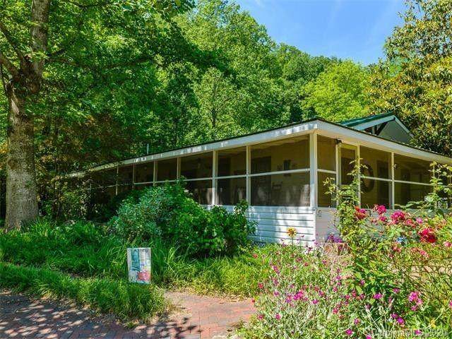 164 Southside Drive - Photo 1