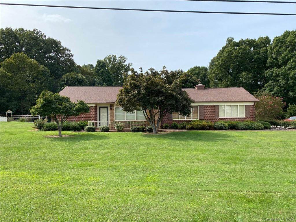 3105 Lookout Street - Photo 1