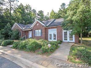 795 Oakridge Farm Highway - Photo 1