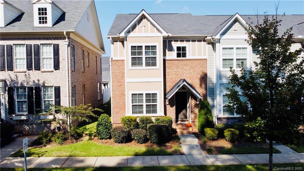 2493 Shanklin Lane - Photo 1