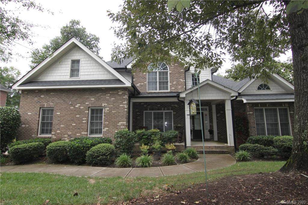 2959 Phillips Fairway Drive - Photo 1