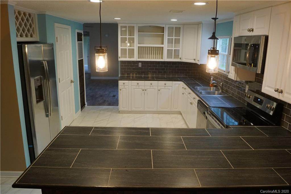 1636 Zebulon Drive - Photo 1