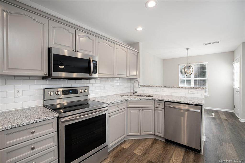 8953 Bryant Field Circle - Photo 1