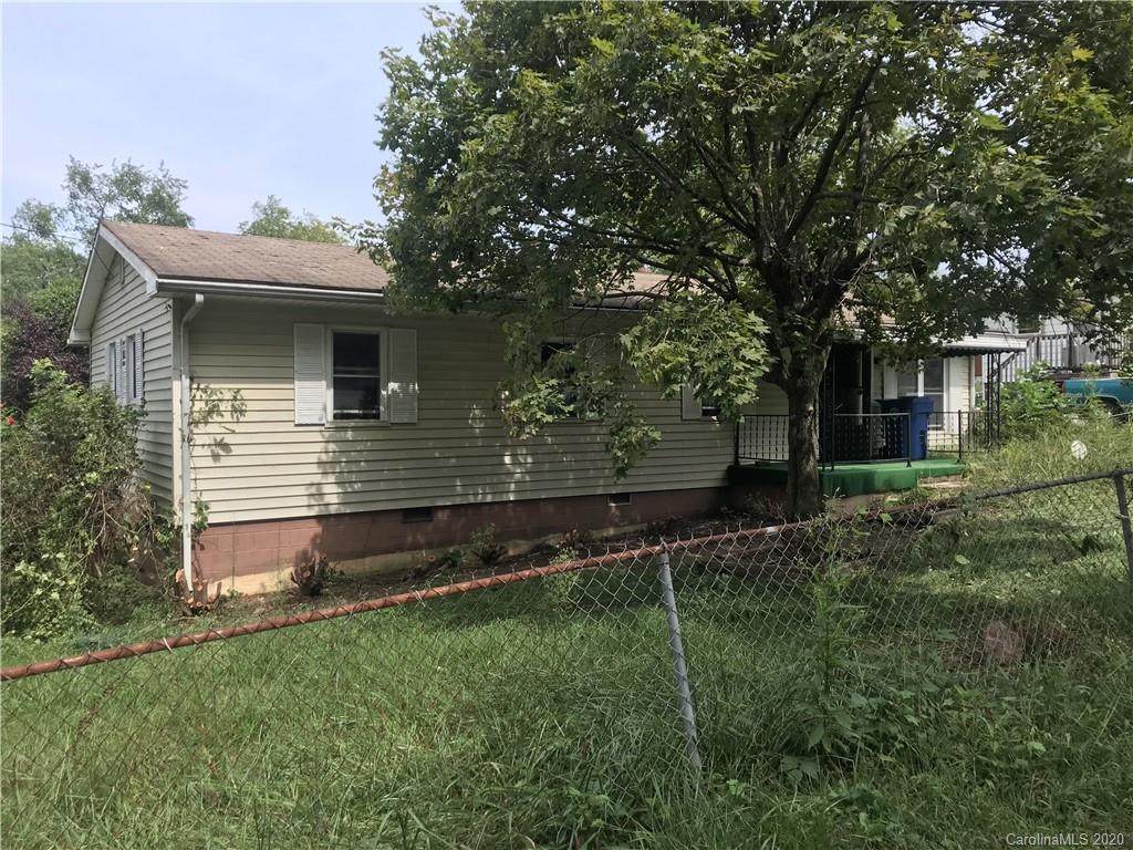 1082 Chapel Road - Photo 1