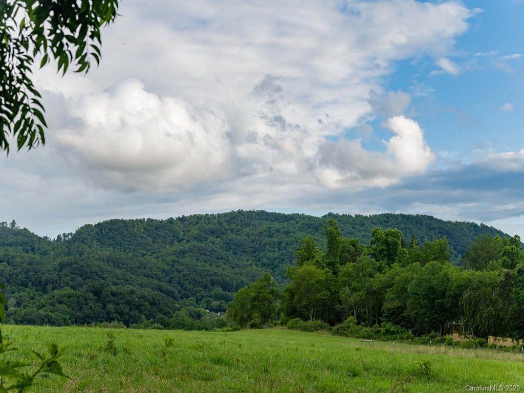 200 Turkey Ridge Road - Photo 1