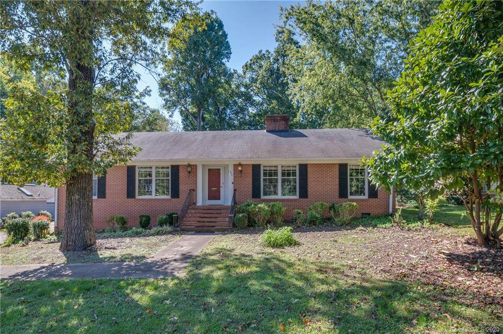 190 Ridgecrest Avenue - Photo 1