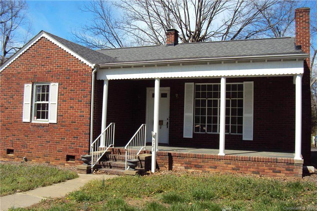 923 Main Street - Photo 1