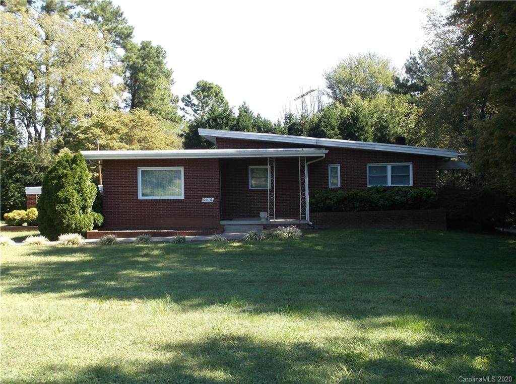 2010 Innes Street - Photo 1