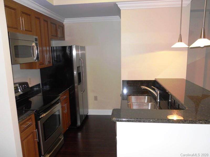 300 5th Street - Photo 1