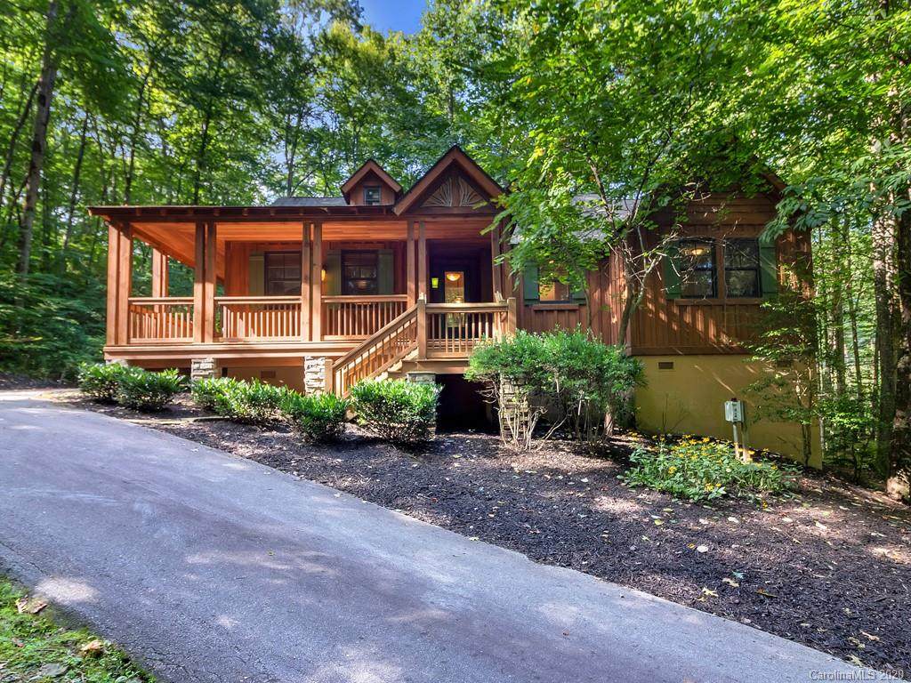 138 Grandview Drive - Photo 1