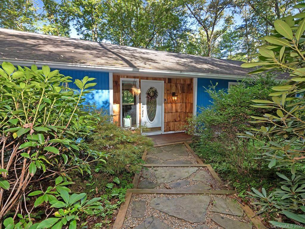330 Scarlet Oaks Drive - Photo 1