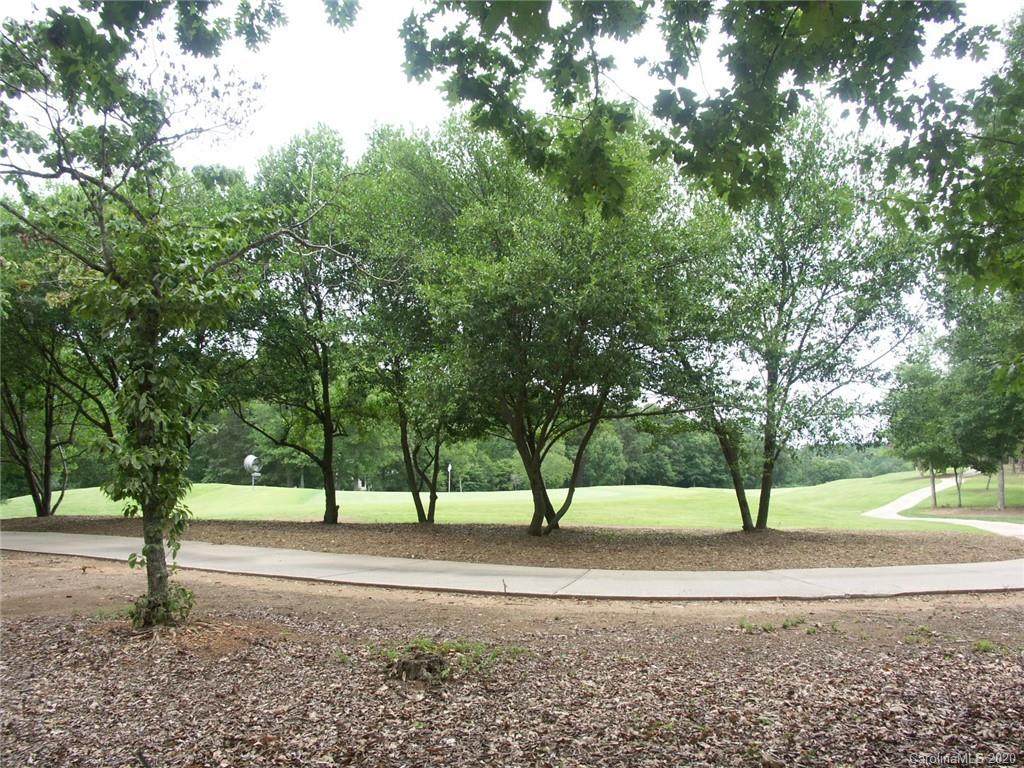101 Stonebridge Drive - Photo 1