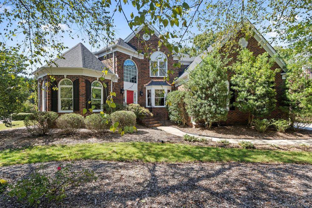 12216 Summer Breeze Court - Photo 1