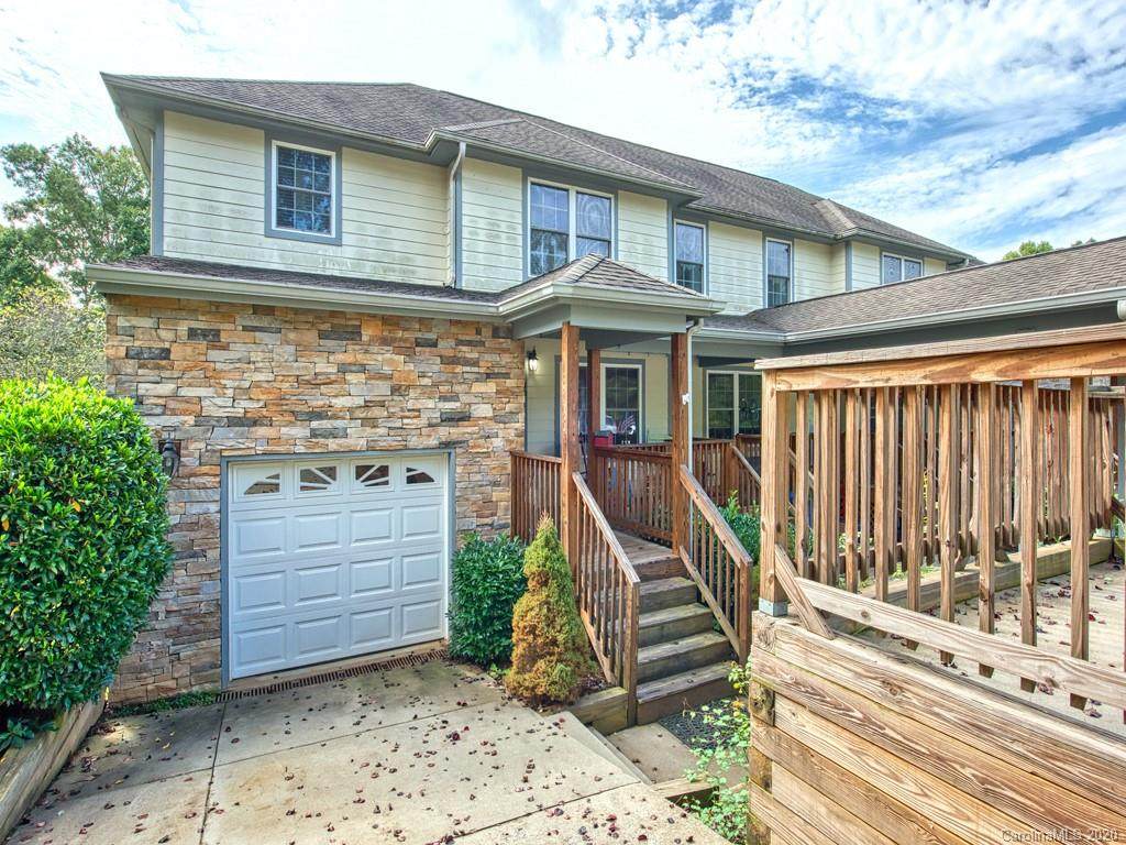 40 Aberdeen Drive - Photo 1