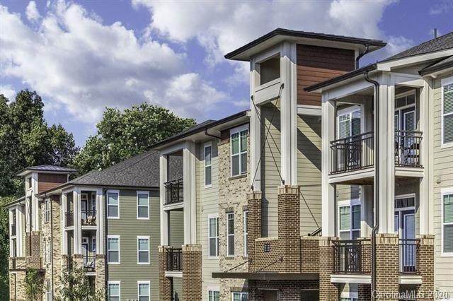 102 Pullman Lane - Photo 1