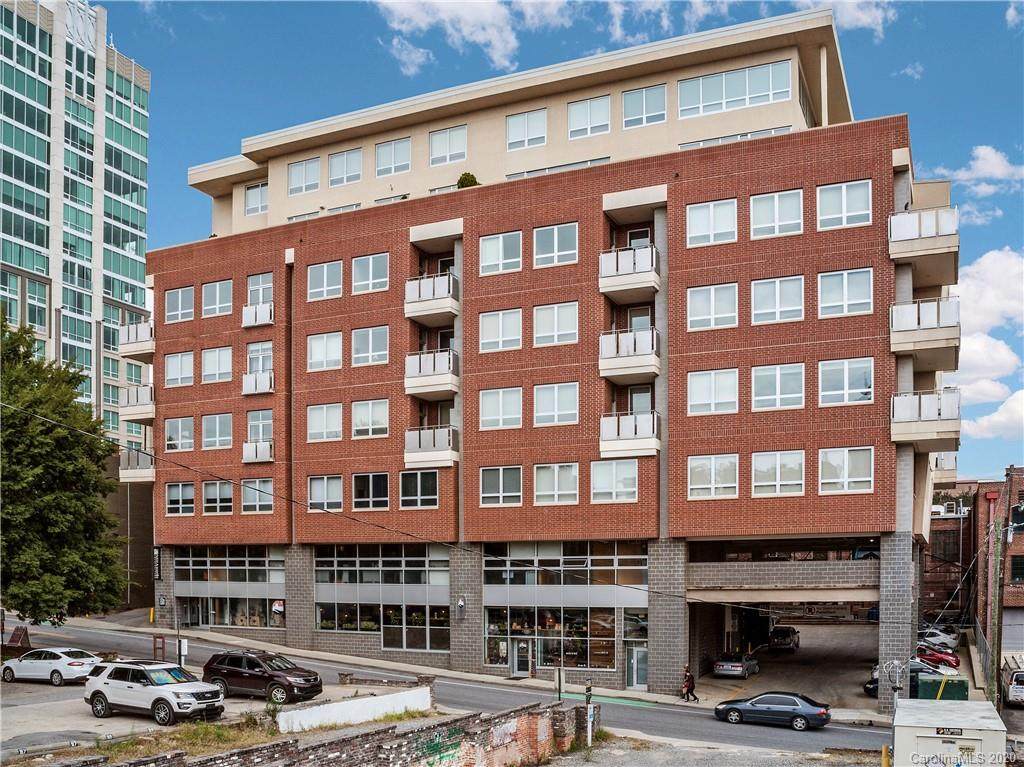 12 Lexington Avenue - Photo 1