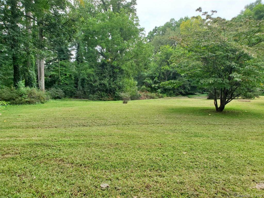 437 Wyoming Drive - Photo 1