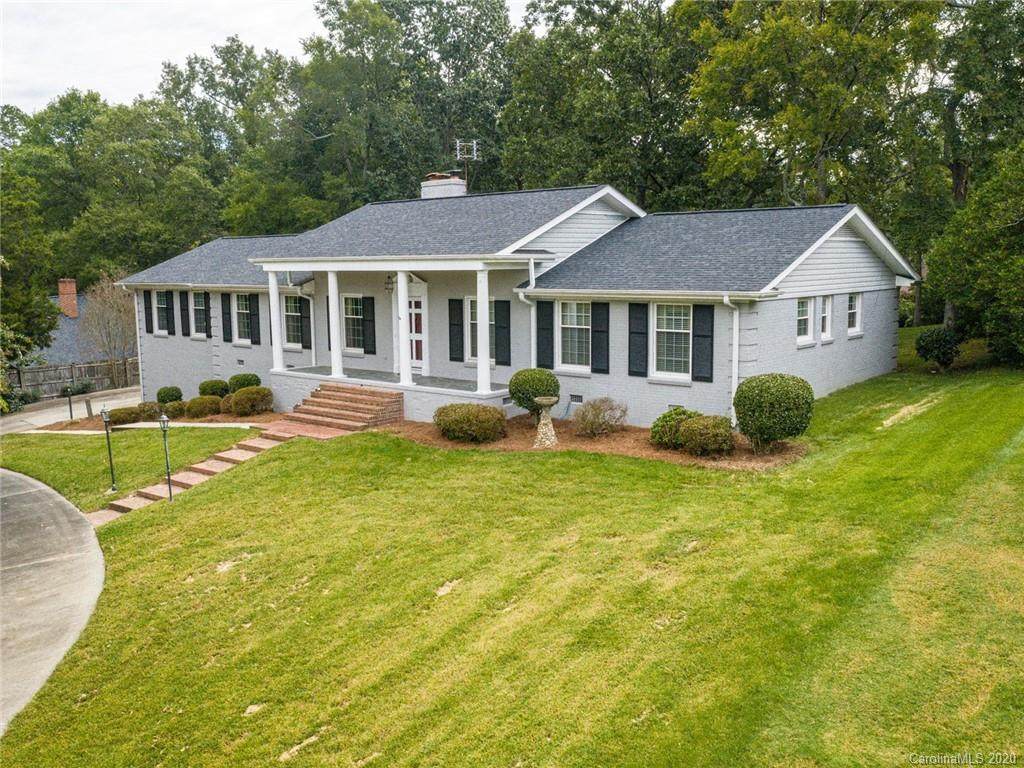 957 Confederate Avenue - Photo 1